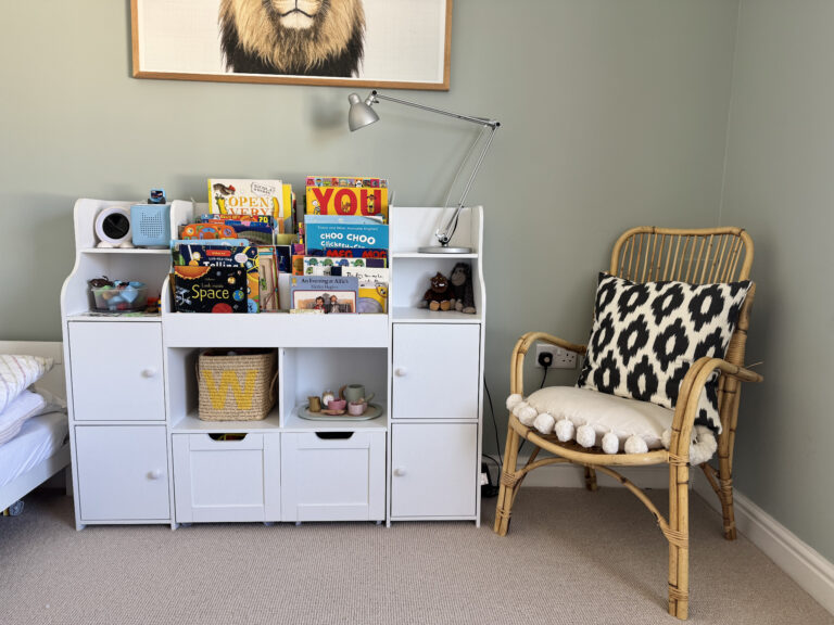 Kids bedroom ideas, reading corner